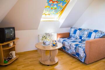 Фото номера Семейный номер с общей ванной комнатой Проживание в семье Guests house "Like Home" г. Сигулда 14