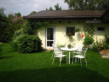 Фото номера Дом с 1 спальней Дома для отпуска Secret garden house in the center of Sigulda г. Сигулда 24