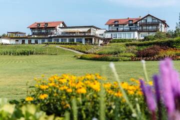 Фотографии Отель Spa Hotel Ezeri г. Сигулда (Латвия) №2 Фото Отель Spa Hotel Ezeri г. Сигулда 2